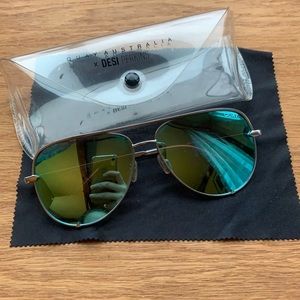 QUAY AUSTRALIA SUNNIES